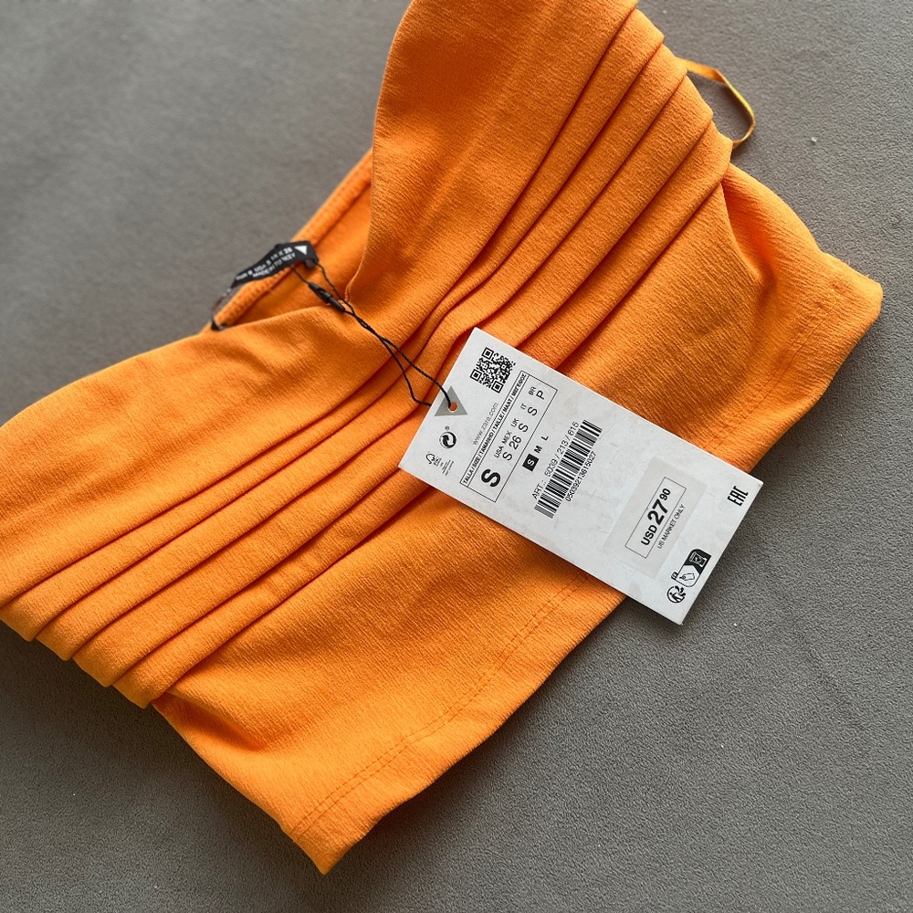 HEART SHAPE CROP TOP